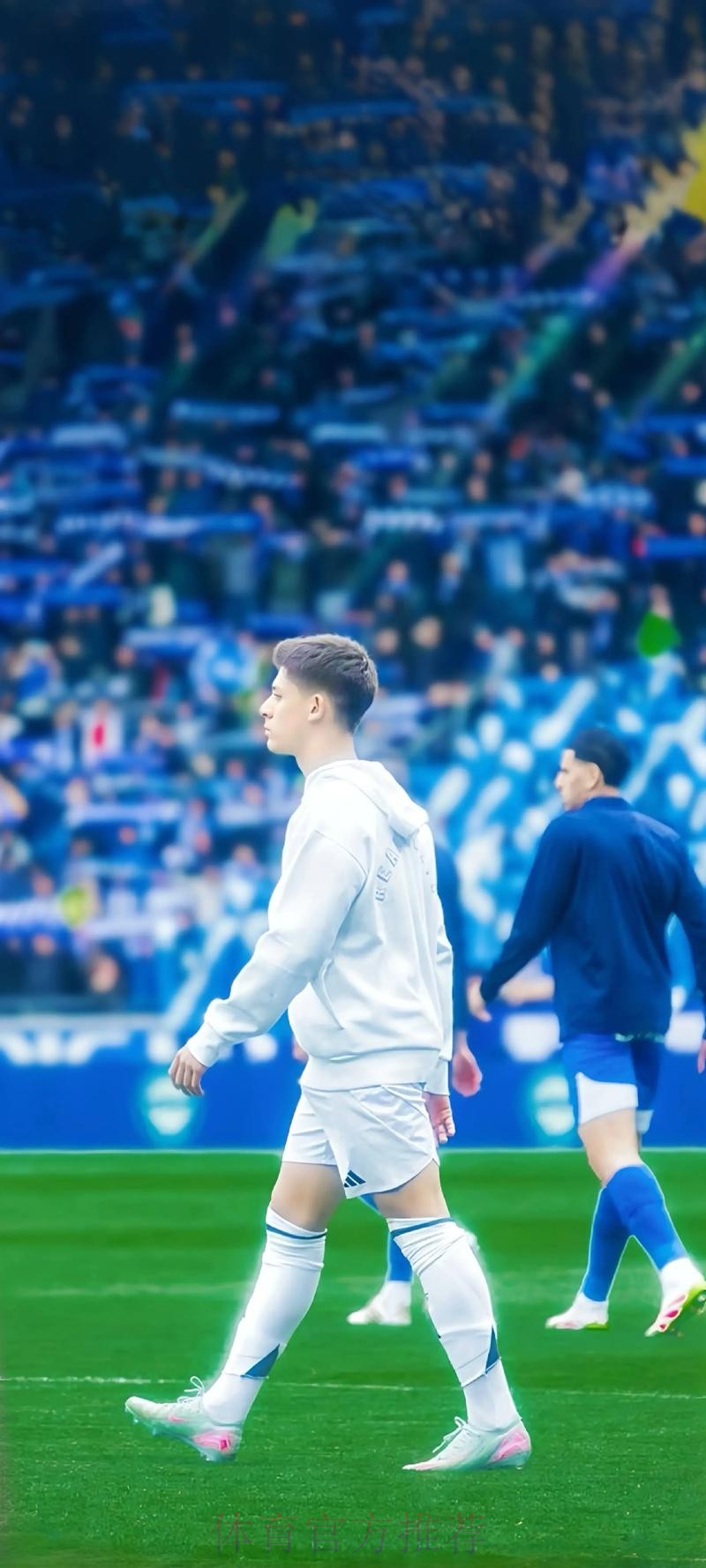 马卡报：皇马不急于求购姆巴佩 他们在等待梅西