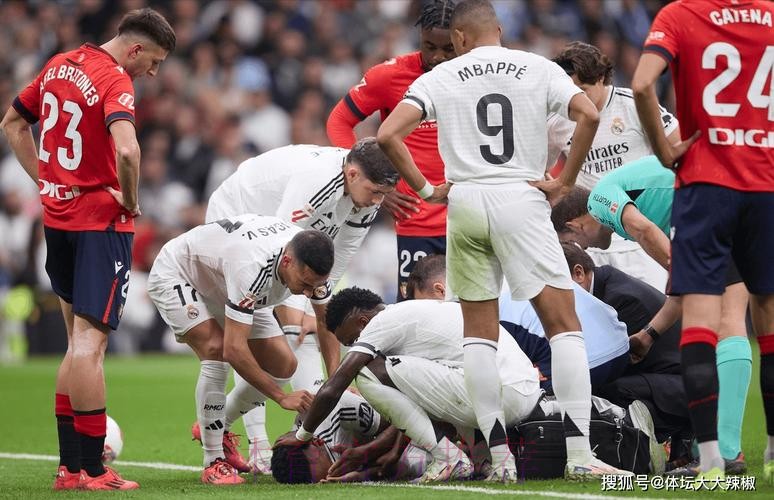 米利唐数据:赢下5次拼抢 4次抢断4次解围3次封堵 米利唐数据:赢下5次拼抢 4次抢断4次解围3次封堵